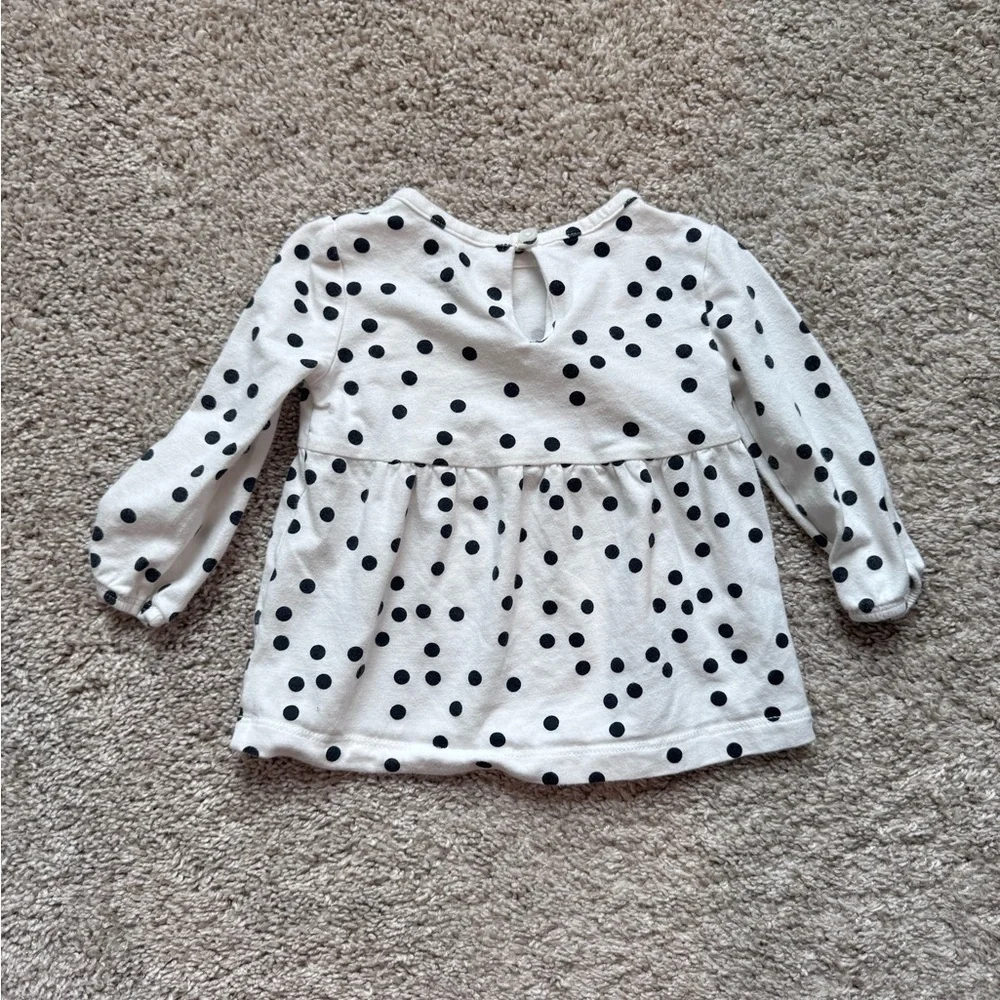 Carter’s Baby girl outfit Polka Dot Top & Leggings 2 piece set – 12 Months